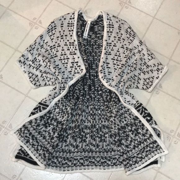 💫4/30 BETHANY MOTA Oversized Open Front Cardigan - Picture 8 of 8